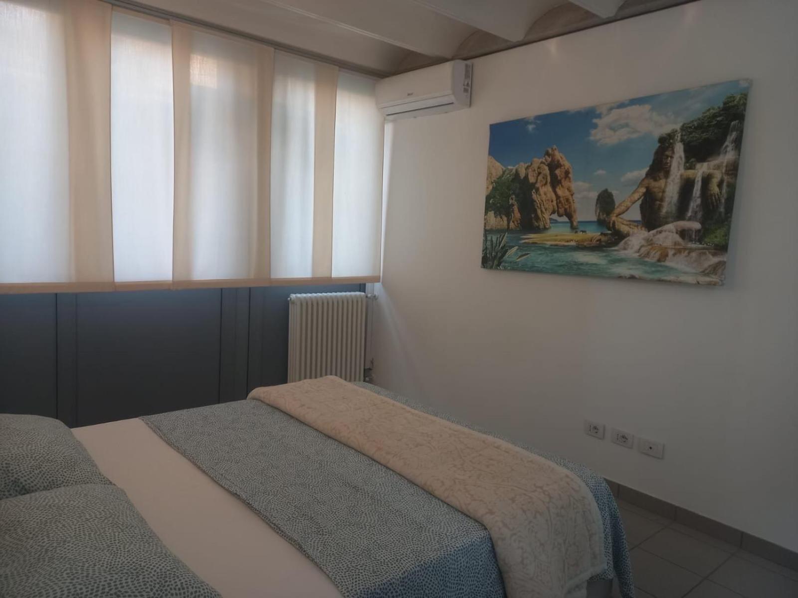 Appartamenti Tra Lago E Montagna Casa Ideale Lecco Лекко Экстерьер фото